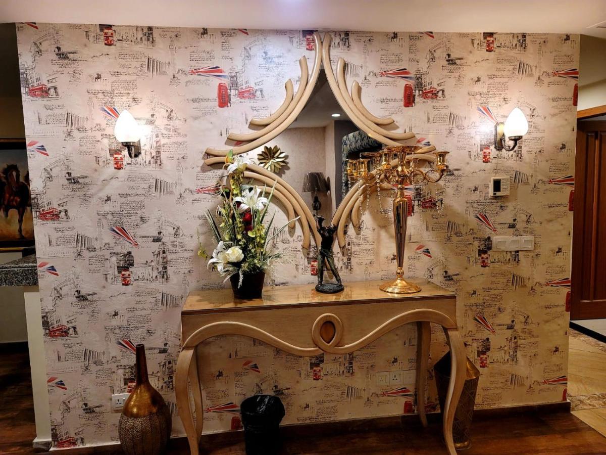 Royal Residencia Centaurus Apartment Исламабад Екстериор снимка