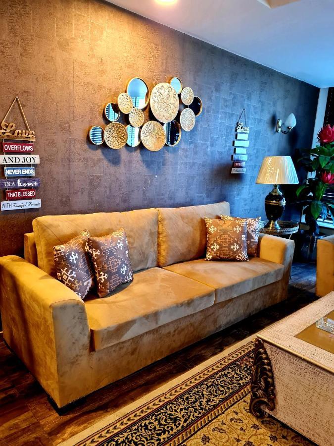 Royal Residencia Centaurus Apartment Исламабад Екстериор снимка