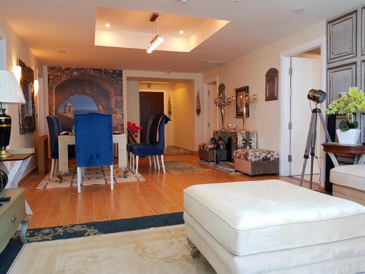 Royal Residencia Centaurus Apartment Исламабад Екстериор снимка